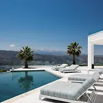 Paul\'s Mansion